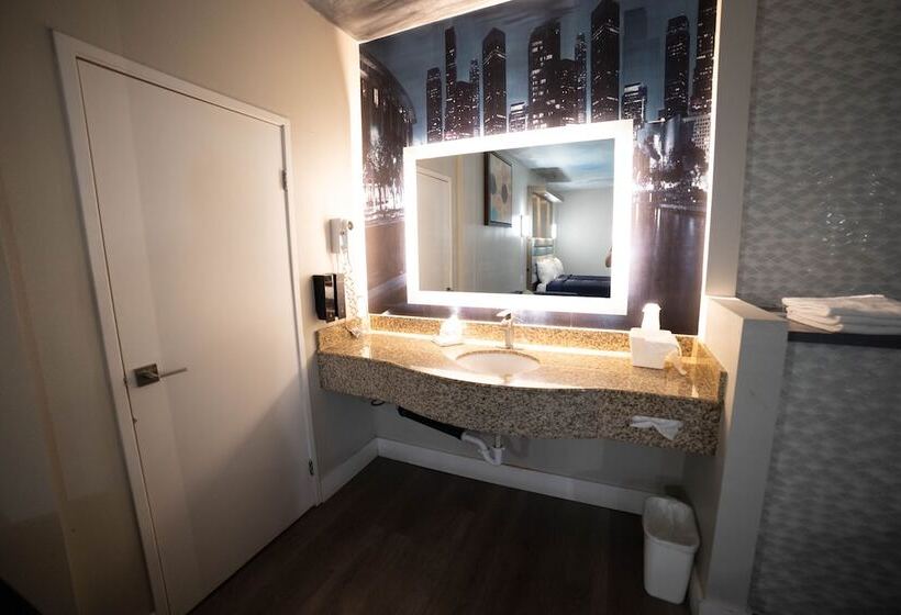اتاق استاندارد, Mid City Inn & Suites Pico Rivera
