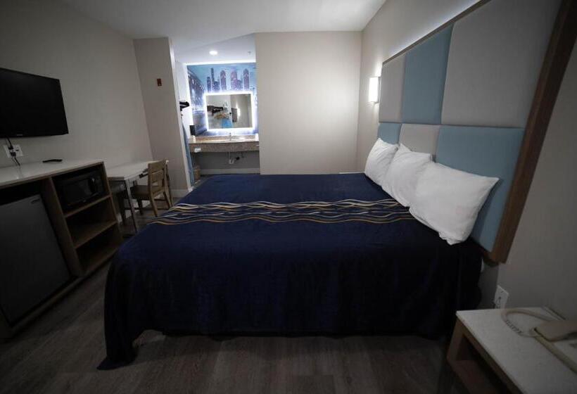 Quarto Deluxe Cama King, Mid City Inn & Suites Pico Rivera