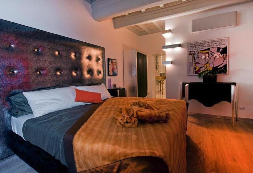 اتاق سوپریور, Pantheon Relais Luxury