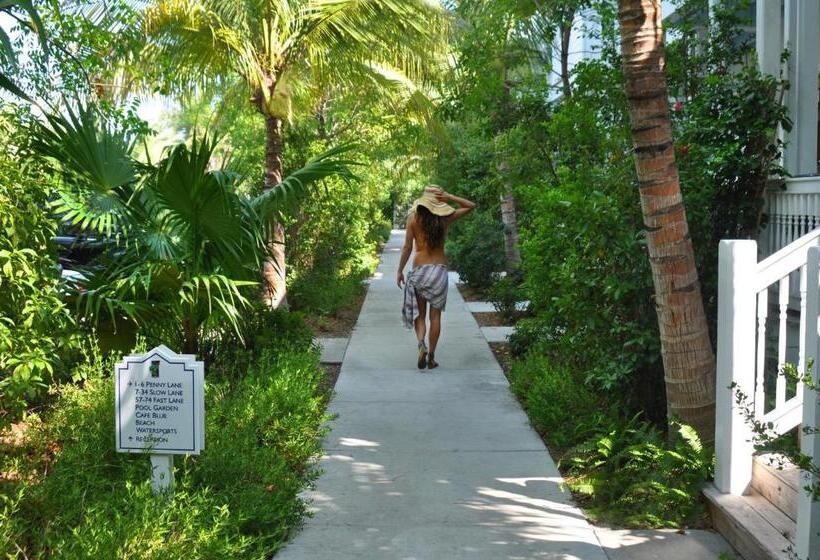 اتاق استاندارد با چشم‌انداز باغ, Parrot Key Hotel & Villas