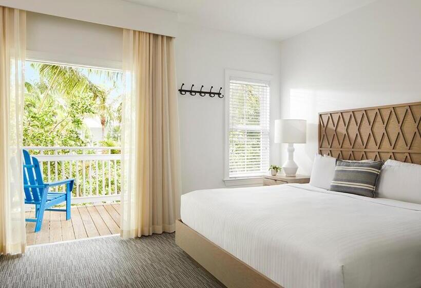سوئیت با چشم‌انداز, Parrot Key Hotel & Villas