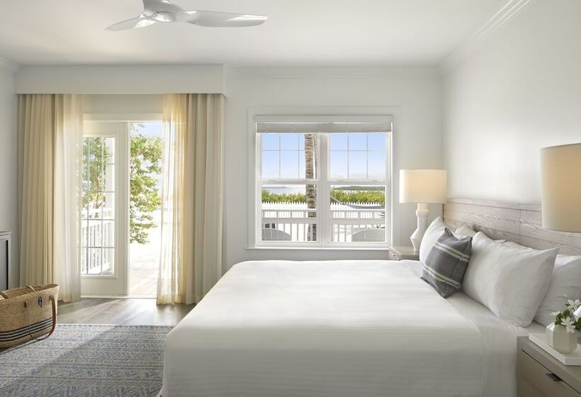 اتاق استاندارد, Parrot Key Hotel & Villas