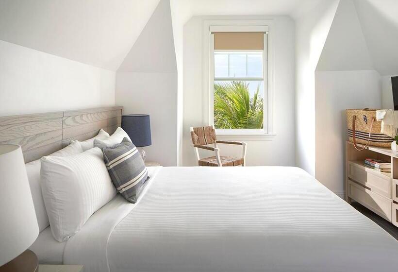 ویلای 3 خوابه, Parrot Key Hotel & Villas
