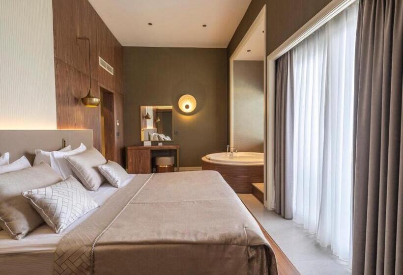 带大床的套房, Adenya Hotel & Resort Halal All Inclusive
