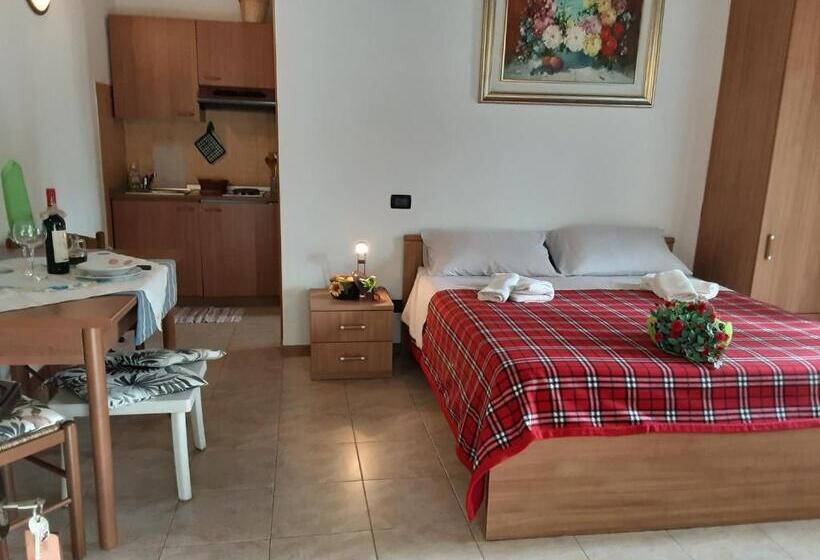 اتاق استاندارد با تراس, Agriturismo La Casetta