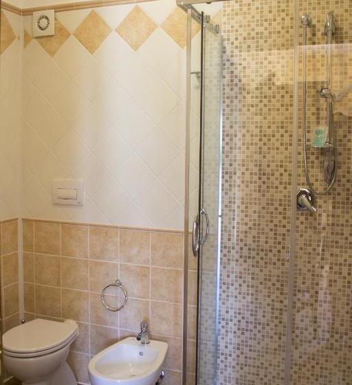 اتاق استاندارد سه تخته با چشم‌انداز, Agriturismo La Turritella