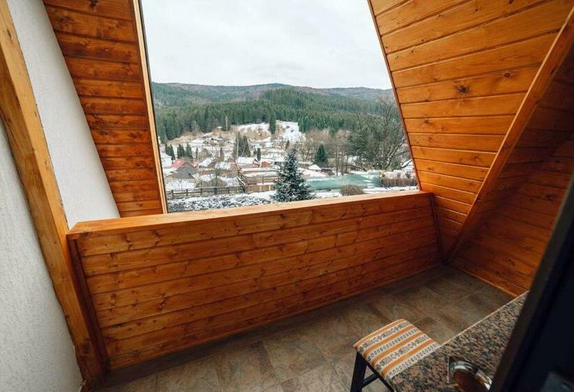 اتاق استاندارد با بالکن, Popasul Domnesc  Resort& Spa  Voronet Vue