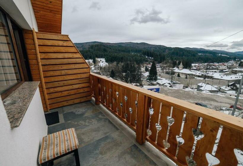 اتاق استاندارد با بالکن, Popasul Domnesc  Resort& Spa  Voronet Vue