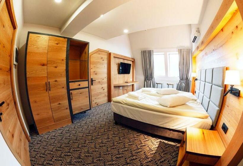 اتاق استاندارد, Popasul Domnesc  Resort& Spa  Voronet Vue