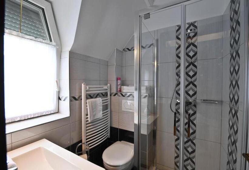آپارتمان 2 خوابه, Rajna Villabridge&spa