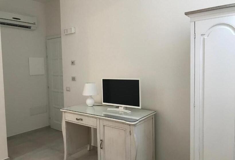 اتاق استاندارد با تخت بزرگ, Marmè