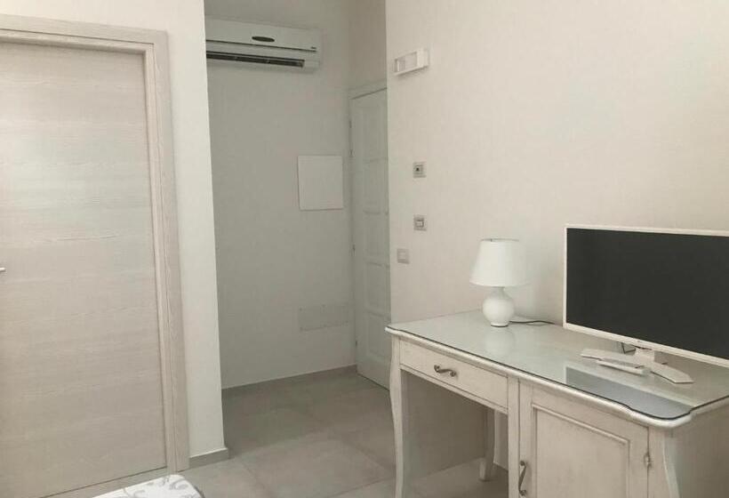 اتاق استاندارد با تخت بزرگ, Marmè