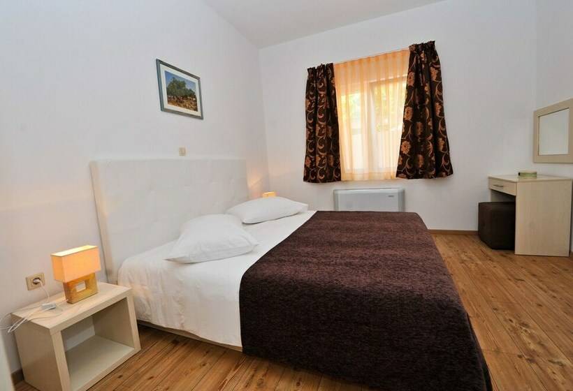 آپارتمان کامفورت 2 خوابه, Lastura Aparthotel & Mobile Homes