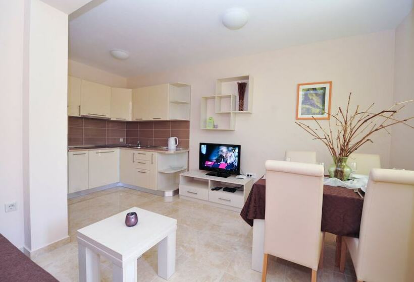 آپارتمان 2 خوابه با چشم‌انداز دریا, Lastura Aparthotel & Mobile Homes