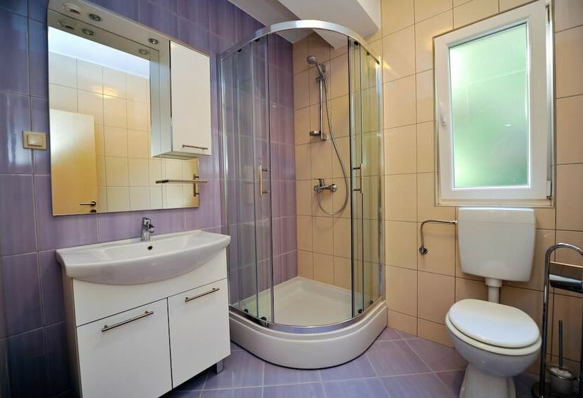آپارتمان 2 خوابه با چشم‌انداز دریا, Lastura Aparthotel & Mobile Homes