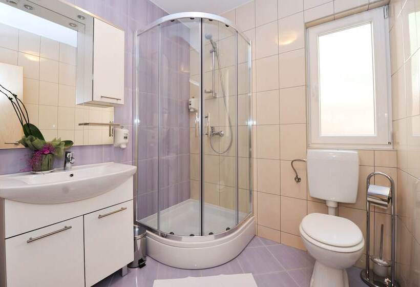 آپارتمان 2 خوابه با چشم‌انداز دریا, Lastura Aparthotel & Mobile Homes