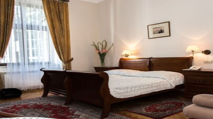 اتاق استاندارد, Aparthotel Basztowa