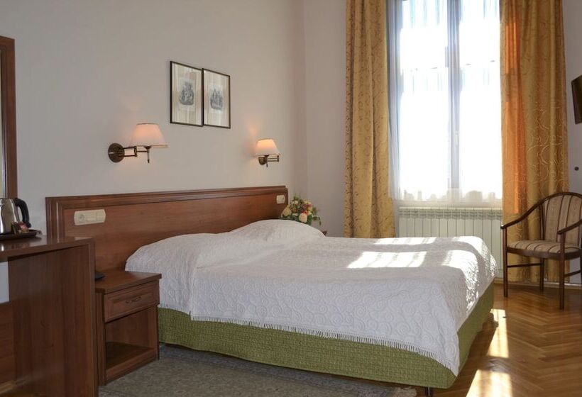 اتاق استاندارد, Aparthotel Basztowa