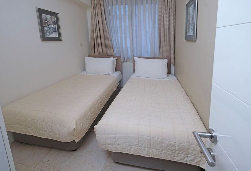 آپارتمان 3 خوابه با چشم‌انداز دریا, Cheya Gumussuyu Residence