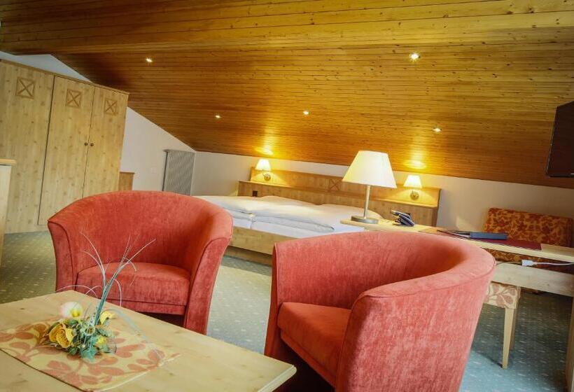 سوییت جونیور, Alpenhof