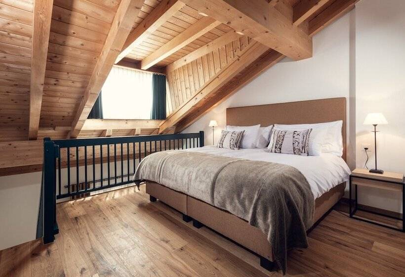 اتاق دوبلکس, Conrad's Mountain Lodge