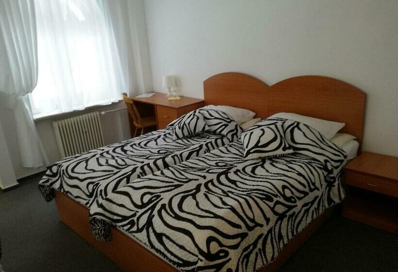 Standardzimmer, Corum