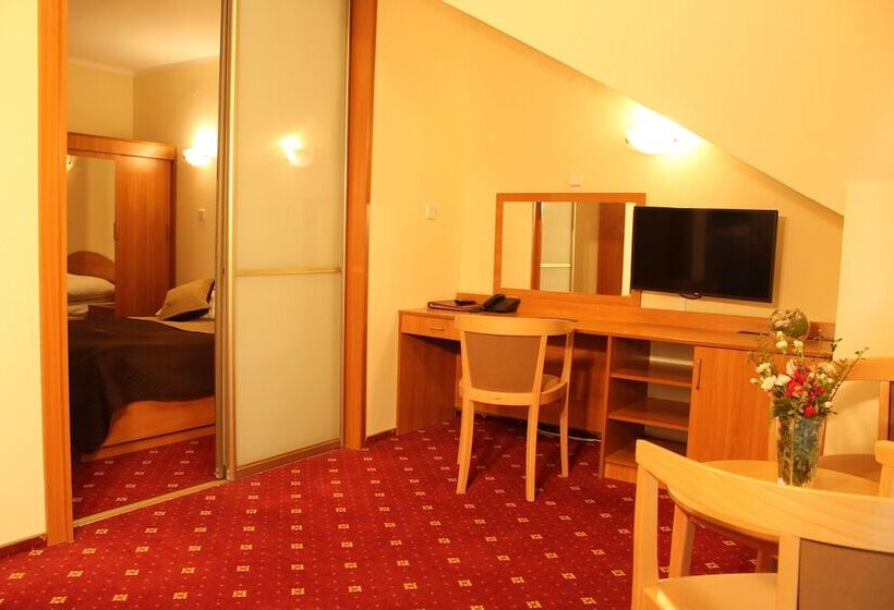 استودیوی استاندارد, Kompleks Antałówka Termy & Med
