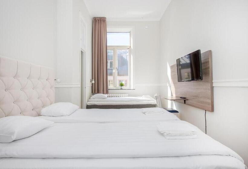 اتاق استاندارد سه نفره, City Hotell Avenyn