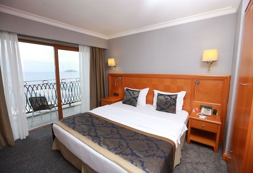 Deluxe Room Sea View, La Quinta By Wyndham Giresun