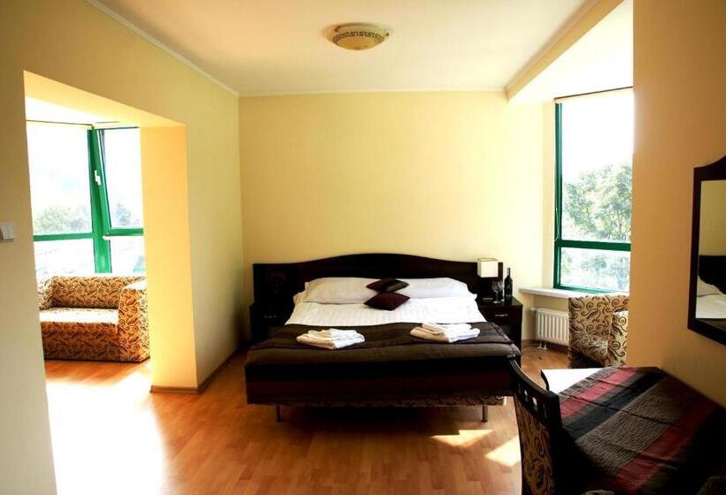 آپارتمان 1 خوابه, Montebello Bussines & Spa