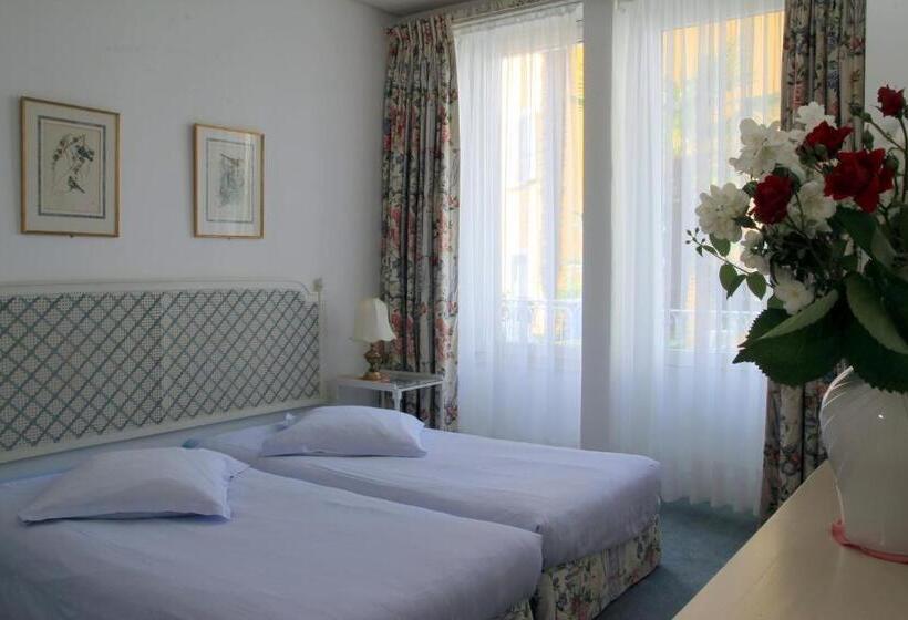 Cameră Standard cu Balcon, Piccolo
