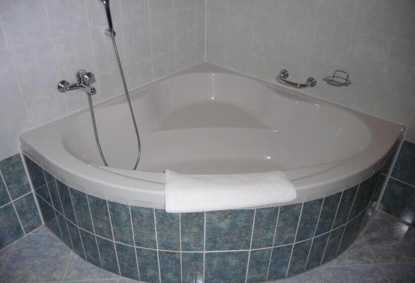 سوییت, Richmond Teplice