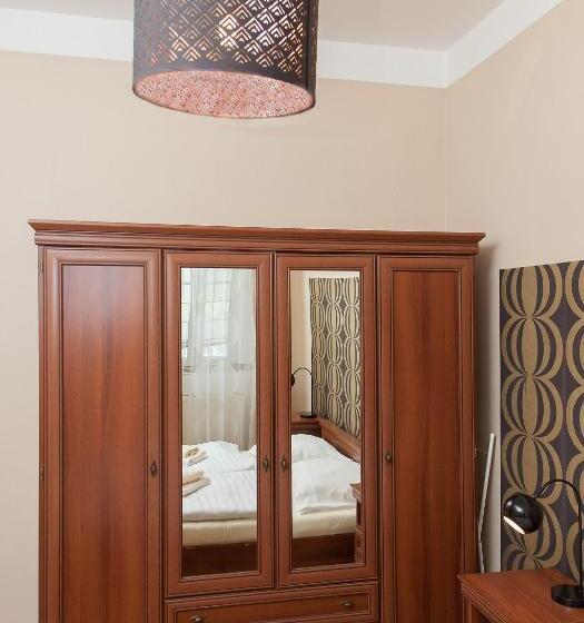 سوییت, Richmond Teplice