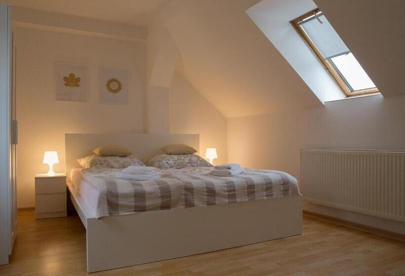 سوییت, Richmond Teplice