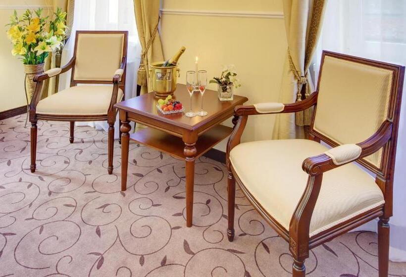 اتاق سوپریور, Windsor Spa