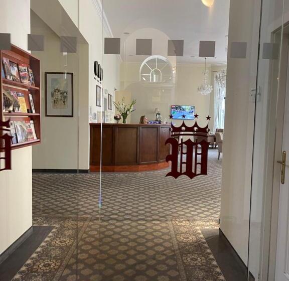 اتاق سوپریور, Windsor Spa