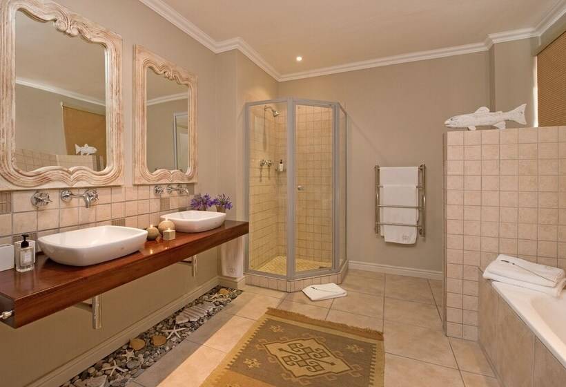 Deluxe Suite, Lavender Manor Guest Lodge