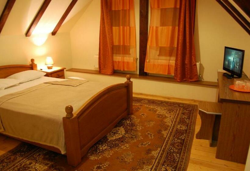 Habitación Estándar, Pension Bavaria