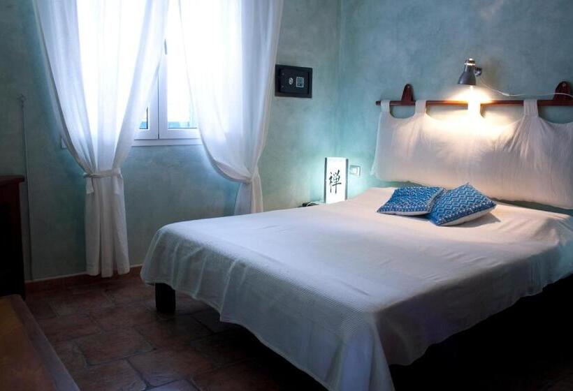 اتاق استاندارد سه نفره, Alba B&b