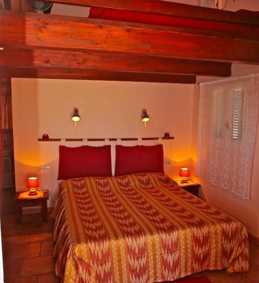 سوییت با چشم‌انداز باغ, Alba B&b