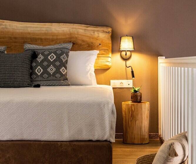 سوئیت رویال, Avaton Suites & Villa Philian Collection