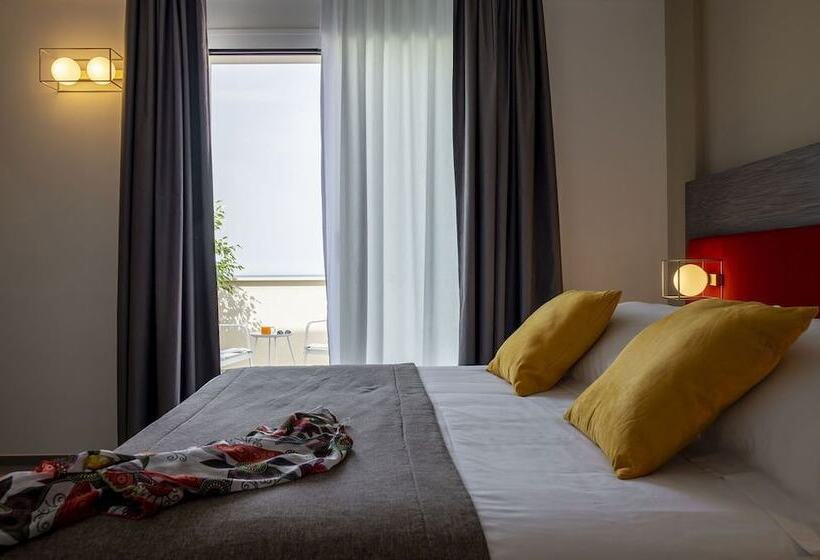 اتاق راحتی با چشم‌انداز دریا, Resort La Battigia Beach & Spa