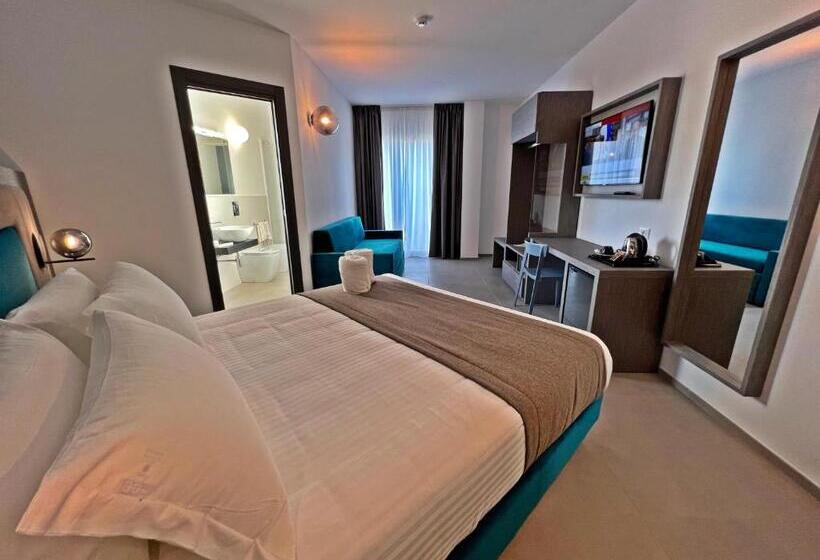اتاق لوکس با چشم‌انداز دریا, Resort La Battigia Beach & Spa