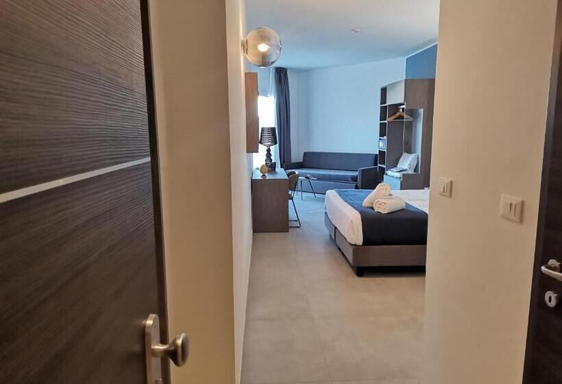 اتاق استاندارد با چشم‌انداز باغ, Resort La Battigia Beach & Spa