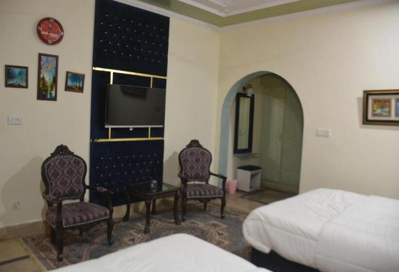 اتاق لوکس خانوادگی, Royal Emirates Residence