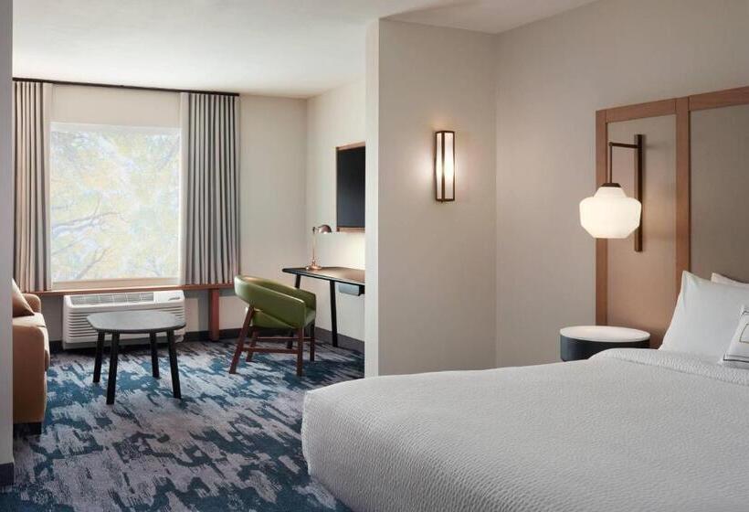 سوییت اجرایی, Fairfield By Marriott Inn & Suites Palmdale West