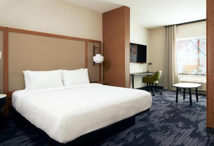 سوییت اجرایی, Fairfield By Marriott Inn & Suites Palmdale West