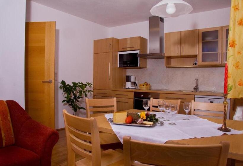 Apartament 2 Dormitoare, Ferienhof Rinnergut