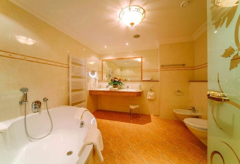 سوئیت خانواده 2 خوابه, Der Lärchenhof