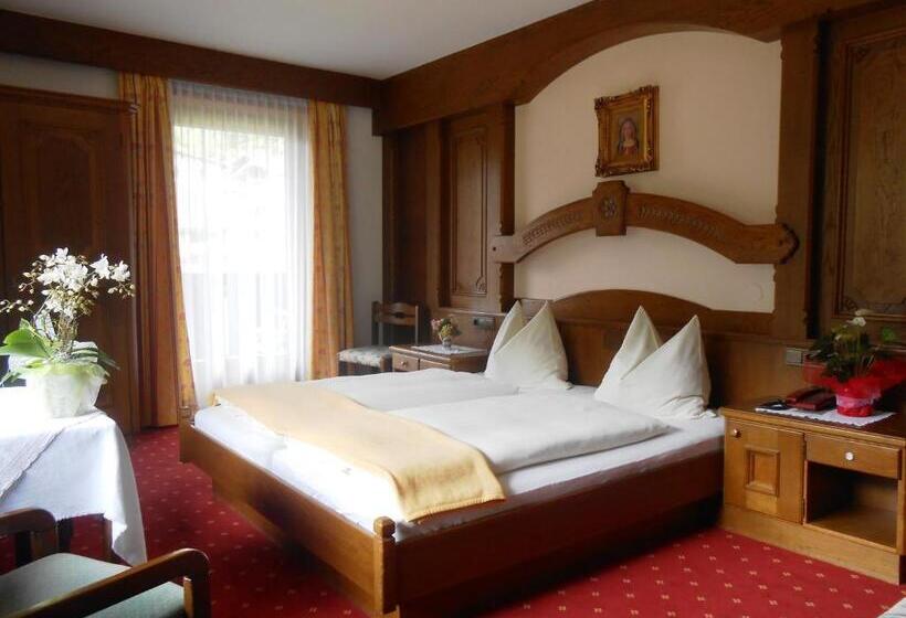 Quarto Estandar com Sacada, Gasthof Riederhof